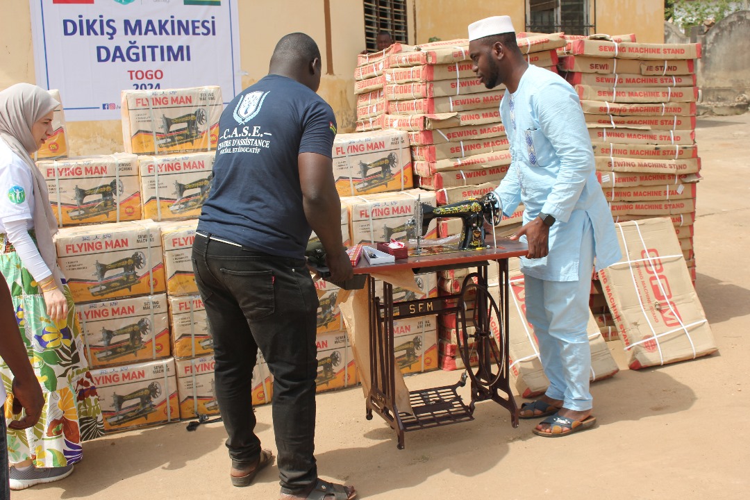 🧵 Don de Machines à Coudre avec le Partenaire UMUDA Kosanlar Dernegi 🧵