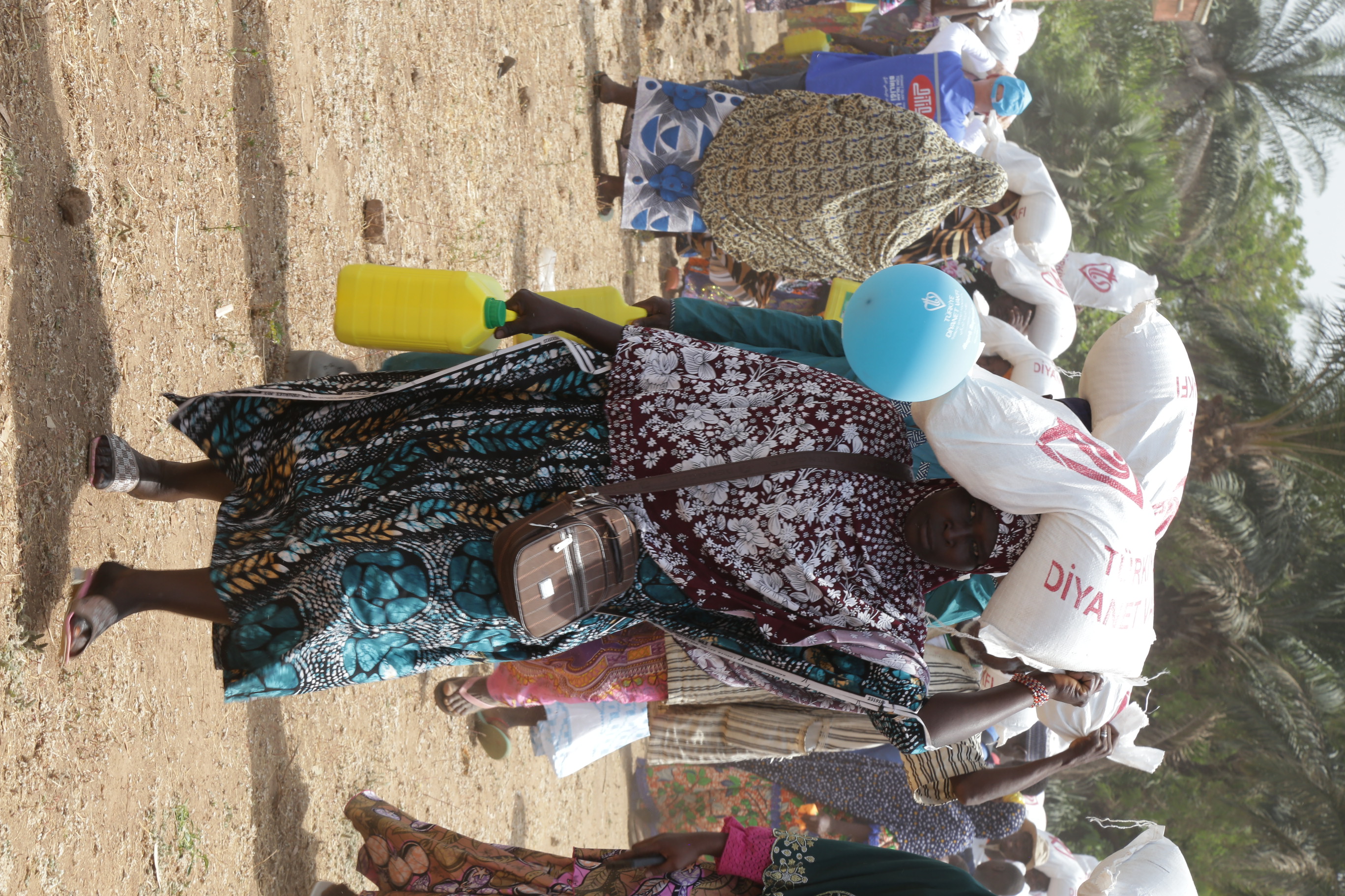 Ramadan au Togo : CASE TOGO et la Fondation Diyanet de Turquie distribuent des centaines de kits alimentaires aux musulmans